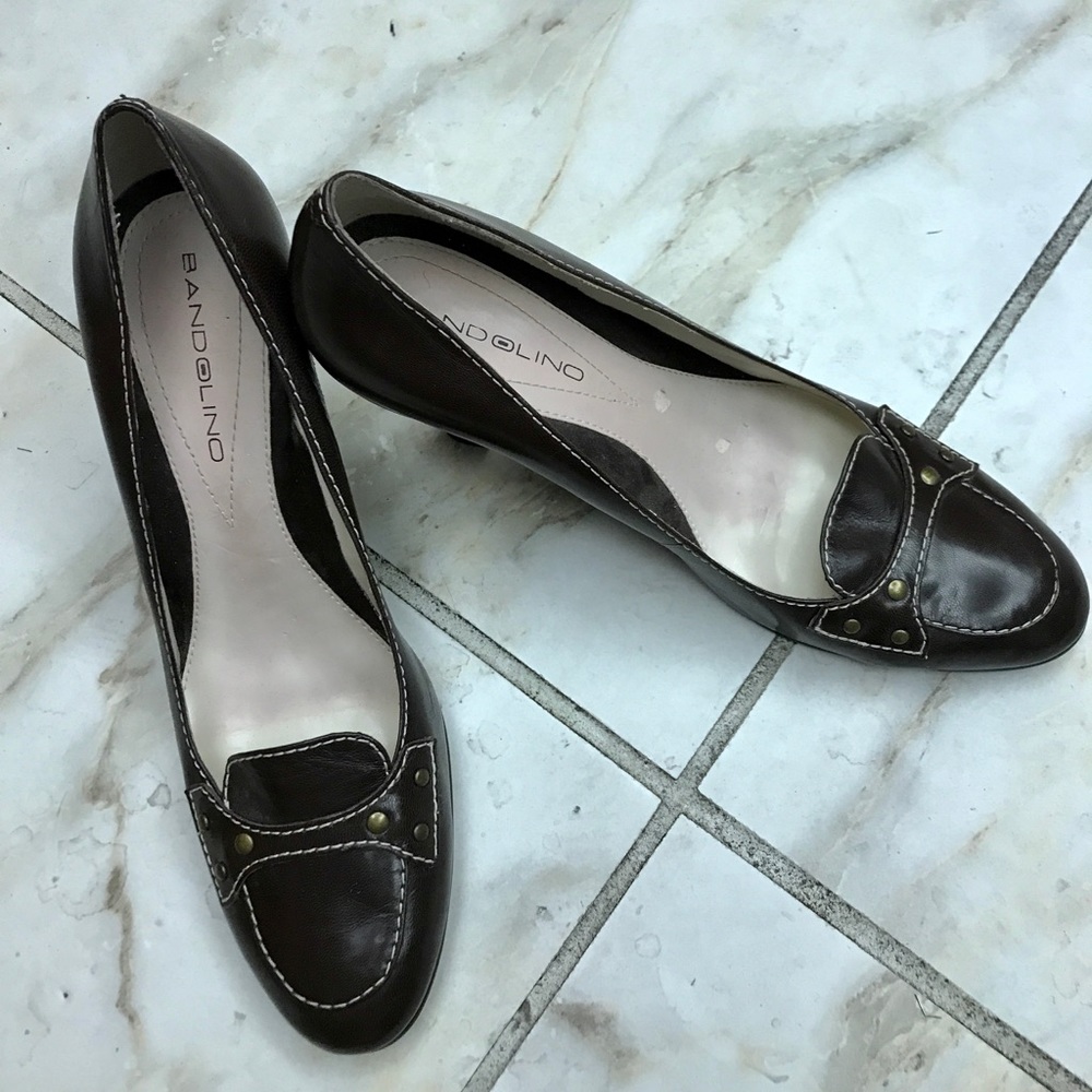 Gorgeous Bandolino Heels - Like New!! Barely Worn!